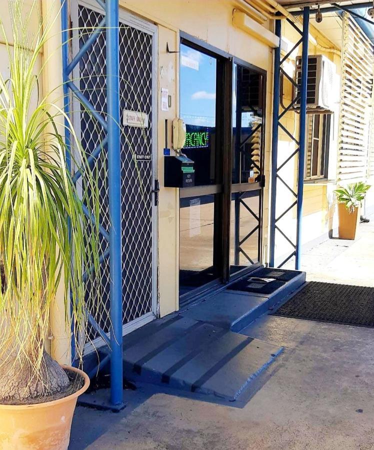 Burdekin Motor Inn Home Hill Esterno foto