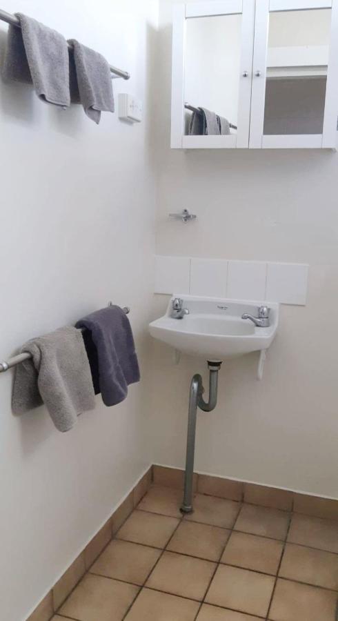 Burdekin Motor Inn Home Hill Esterno foto
